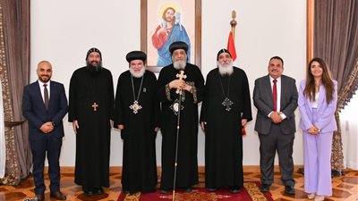 البابا تواضروس الثاني يستقبل رئيس دير القديس الأنبا أنطونيوس بالبحر الأحمر