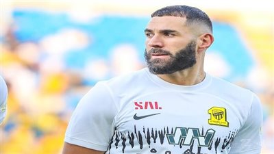 بنزيما همزة الوصل.. صفقة جديدة مدوية تذهب إلى الاتحاد السعودي