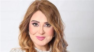 أول تعليق من مادلين طبر بعد الهجوم عليها بسبب عادل إمام: 