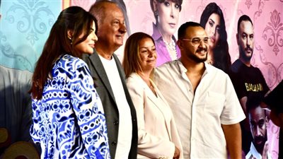 هنادي مهنا تدعم زوجها أحمد خالد صالح في العرض الخاص لفيلم 