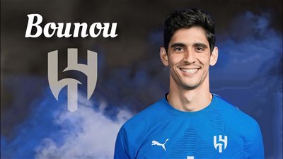 موعد وصول بونو إلى السعودية للتوقيع مع الهلال