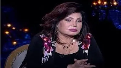  نجوى فؤاد: أجريت عملية في الفقرة القطنية وبقالي سنة بتعالج