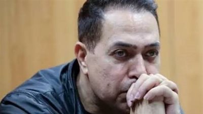 حكيم ينعى وفاة المطرب أحمد الشوكي بهذه الطريقة 