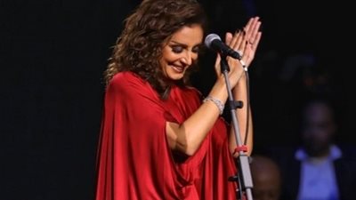 أنغام تشعل الأجواء بحفل العلمين.. وهذا ما طلبته من الجمهور 