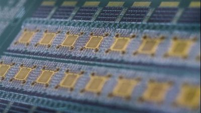 تايوان تتوقع انخفاض إنتاج صناعة أشباه الموصلات المحلية بقيمة 12.7%