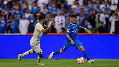 عاجل.. الهلال يعلن رحيل مهاجمه