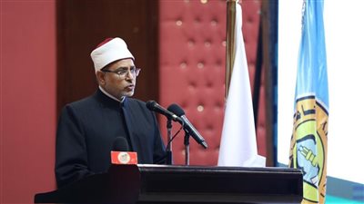 رئيس جامعة الأزهر: ملتقيات الجامعة تؤكد عنايتها البالغة بقضايا البيئة والمناخ