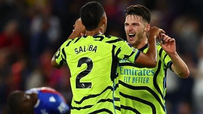 في الصدارة والأرقام القياسية.. آرسنال ينافس مانشستر سيتي 