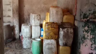 ضبط مصنع لإنتاج الصابون دون ترخيص في الجيزة (صور)