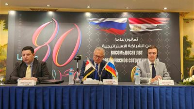 خبراء روس لـ 