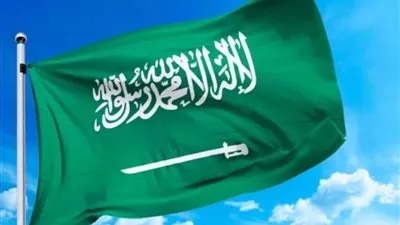 السعودية تمنح إقامة دائمة مجانية لبعض الفئات من المغتربين والعمالة الوافدة.. تفاصيل 