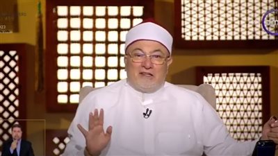 تجوز بشرط.. خالد الجندي يكشف حكم عمرة البدل (فيديو)