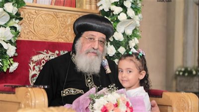 البابا تواضروس يكرم أوائل الدبلومات الفنية والثانوية العامة ويتحدث عن زيارته للمجر