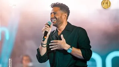 بالصور..حماقي يتألق بأضخم حفلات الأردن عقب حفل 