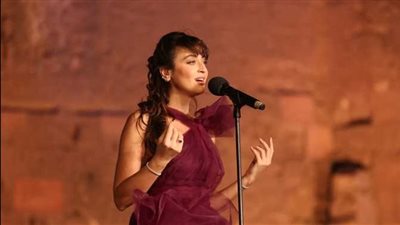 بعد إحياءها حفل افتتاح مهرجان القلعة.. فايا يونان تتصدر التريند 