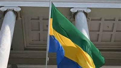 بسب الإنقلاب.. اعتقال سكرتير السيدة الأولى في الغابون