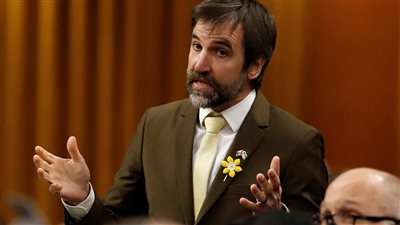 وزير البيئة الكندي يقوم بزيارة للصين