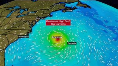 الإعصار فرانكلين يزداد قوة ويمر قرب برمودا الأربعاء