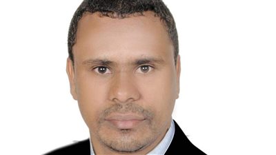 كاتب سياسي يمني يكشف لـ 