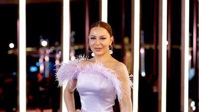 سوزان نجم الدين تخطف الأنظار في العلمين.. وتنتظر تصوير 