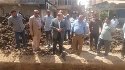 نائب محافظ الجيزة يتفقد رصف وتطوير الطرق والشوارع بكرداسة (صور)