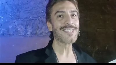 ترحيب كبير من الجمهور بمُشاركة عز الأسطول لأول مرة بمهرجان القلعة