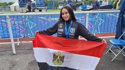طالبة بتعليم الجيزة تفوز بذهبية بطولة العالم للخماسي لذوي الهمم بإنجلترا