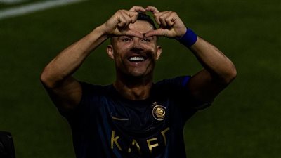 العالم اليوم.. وفاة حفيدة مانديلا وعرض خيالي لتجديد عقد رونالدو