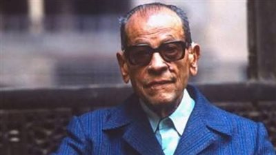 في ذكرى وفاته.. تعرف على مشوار نجيب محفوظ في الأدب وحكايته مع الحارة المصرية 