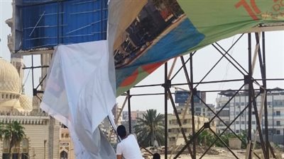 حملات مكثفة لمراجعة الإعلانات بالشوارع والميادين في الدقهلية