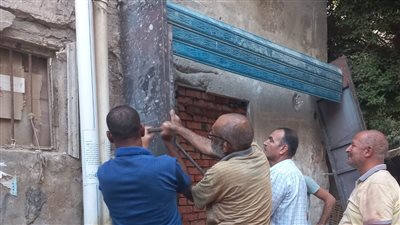 ضبط وإزالة مخالفات تحويل وحدة سكنية إلى محل في الصف جنوب الجيزة