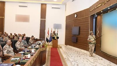 رئيس أركان حرب القوات المسلحة يشهد تنفيذ مشروعي مراكز القيادة التعبوي المشترك للقوات الجوية والدفاع الجوي