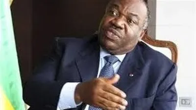 بدأ بإعلان فوز 