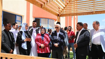 وزير التعليم يصدر كتابا دوريا لتسهيل إجراءات تحويل الطلاب إلى مدارس مدينة بدر والعاصمة الإدارية