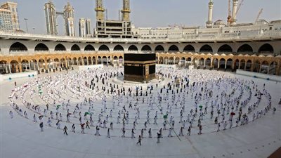 اكتمال الاستعدادات لصلاة الجمعة في الحرمين وسط منظومة من الخدمات والأجواء الإيمانية