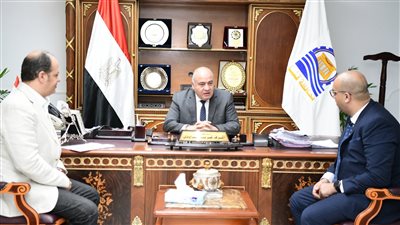 الدكتور محمد بدران يتقلد مهام عمله وكيلا لوزارة الصحة بقنا