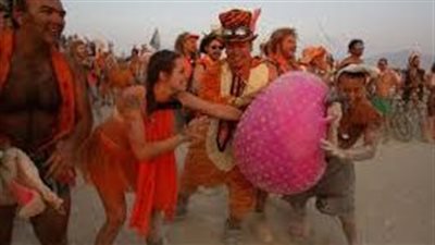 أمريكا تحقق في حالة وفاة بمهرجان 