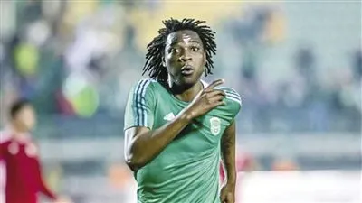 بركات يتغنى بـ مابولولو ويوجه رسالة خاصة لرئيس الاتحاد السكندري