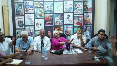 تقليل ساعات التصوير والتأمين على العاملين قرارات عاجلة من العاملين بصناعة السينما 