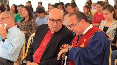 سكرتير محافظة المنيا في مؤتمر الكنيسة الرسولية: مصر بلد الأمن والأمان