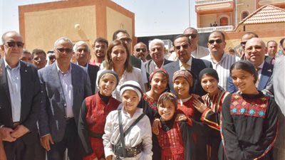 نيفين الكيلاني: الثقافة وضعت خطة متكاملة للتنمية الثقافية بمدن وقرى شمال سيناء