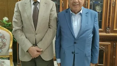 محافظ شمال سيناء يستقبل نقيب المهندسين لبحث التعاون المشترك