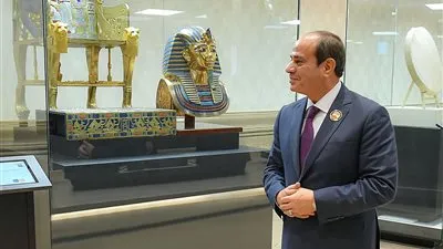 عاجل.. السيسي يتفقد النماذج الأثرية المصرية في قمة العشرين بنيودلهي 