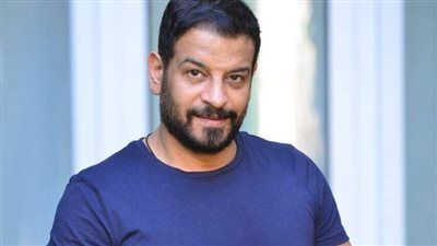 محمد جمعة ينعى الفنان أشرف مصيلحي