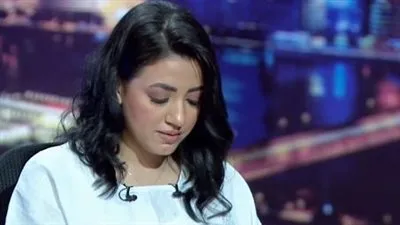 طليقة حسن شاكوش تنهار على الهواء: 