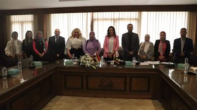 نائب محافظ الجيزة تُتابع عمل اللجنة التنفيذية للمشروعات الخضراء الذكية (تفاصيل)