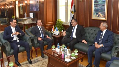محافظ الإسكندرية يشهد توقيع بروتوكولات لربط البحث العلمي بمشروعات التنمية العمرانية