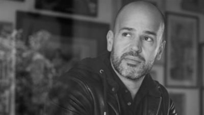 المطرب أبو: 