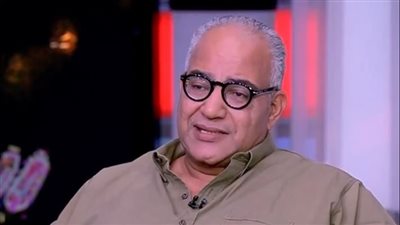 بيومي فؤاد يغلق خاصية التعليق بعد هجوم الجمهور عليه