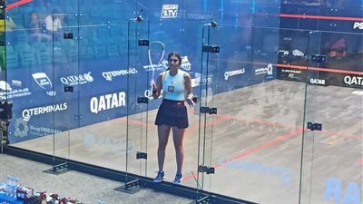 نور الشربيني تعبر بسهولة لمواجهة هانيا الحمامي في نهائي بطولة قطر للاسكواش